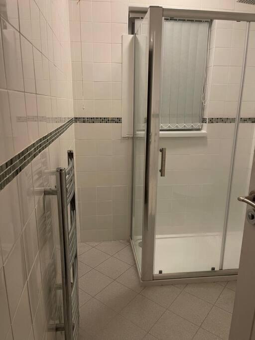 Large Beautiful 3 Bed House In City Of バーミンガム エクステリア 写真